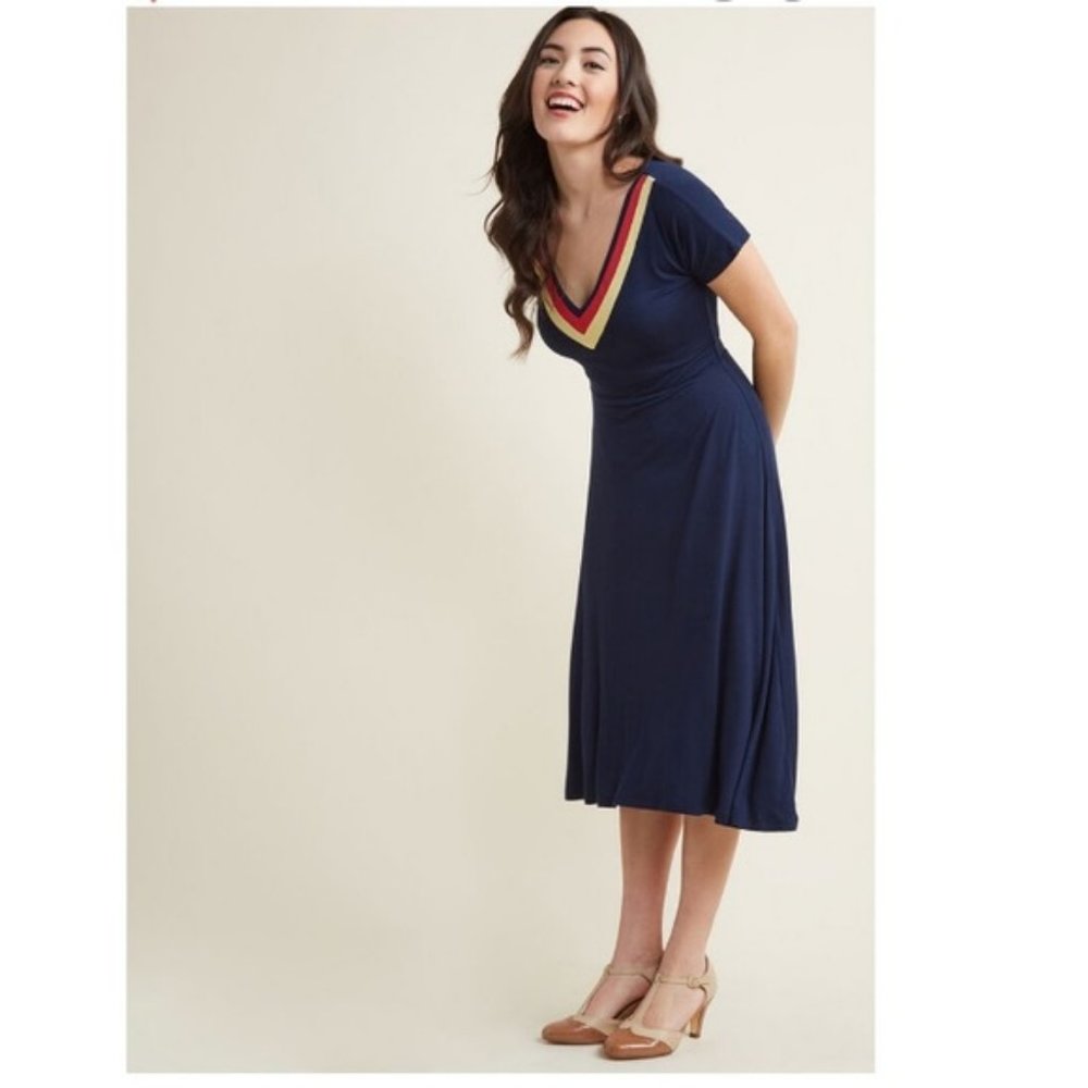 Modcloth Lively Dialogue Midi Dress Navy Blue Stretchy Soft Jersey Dress Stripe